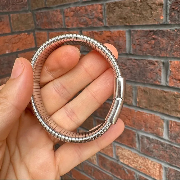 Anthropologie Stainless Steel Waterproof Tarnish Snake Chain Bracelet - Picture 12 of 13